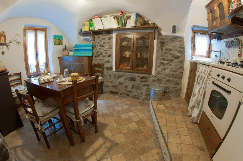 B&B Il Libro Verde Dolceacqua Esterno foto